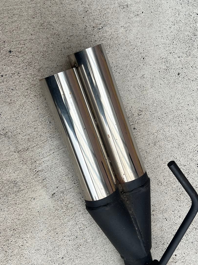 マークX130系リアピース左出し