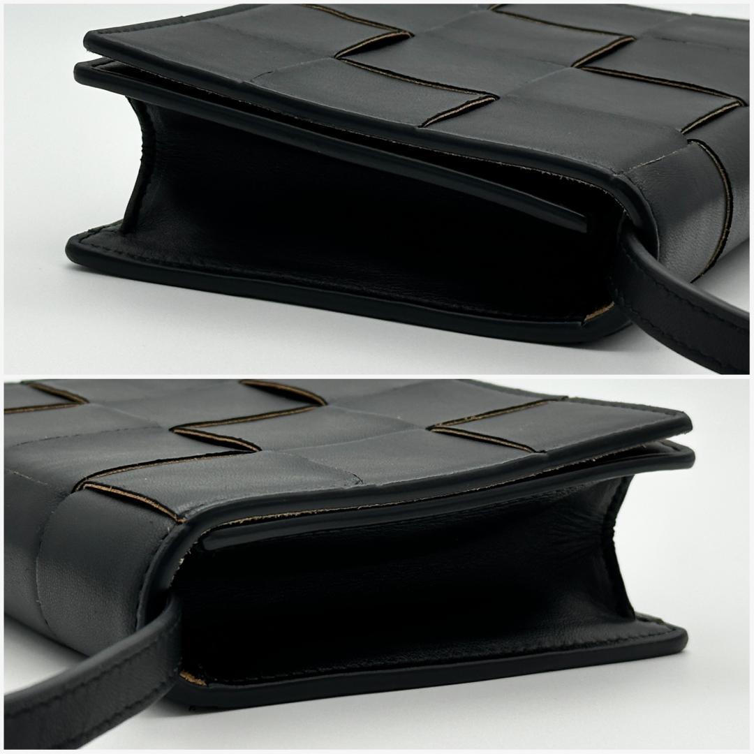 【極美品】ボッテガヴェネタ　イントレチャート カセット　ミニ　ショルダー　黒