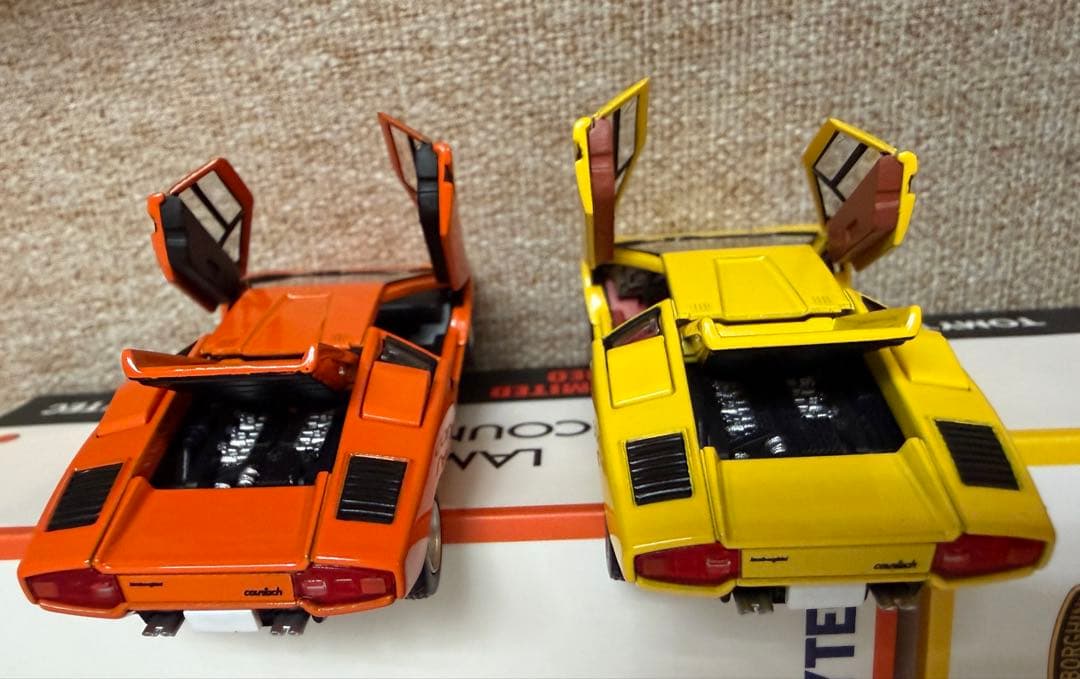 d*9様 TOMICA ランボルギーニ LP400