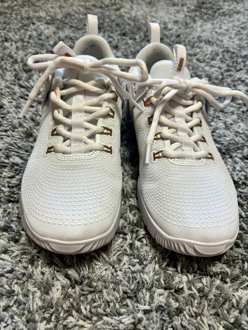 NIKE バレーボールシューズ