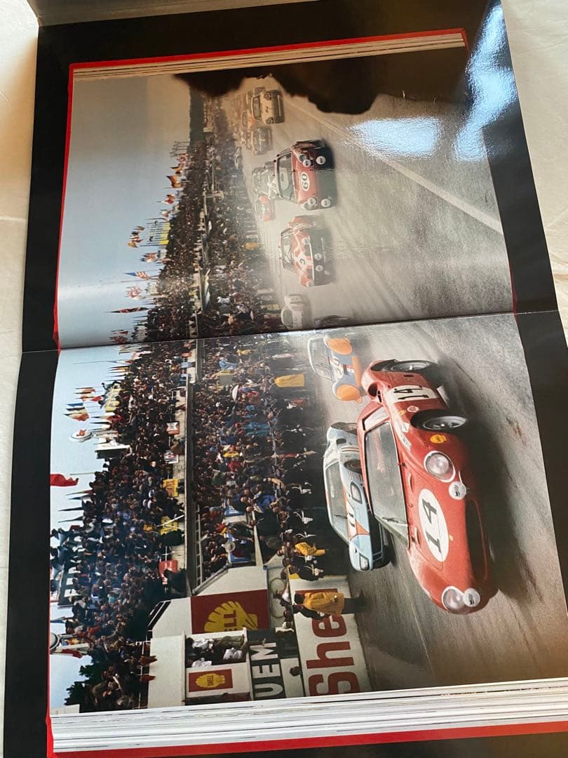 TASCHEN FERRARI アートブック