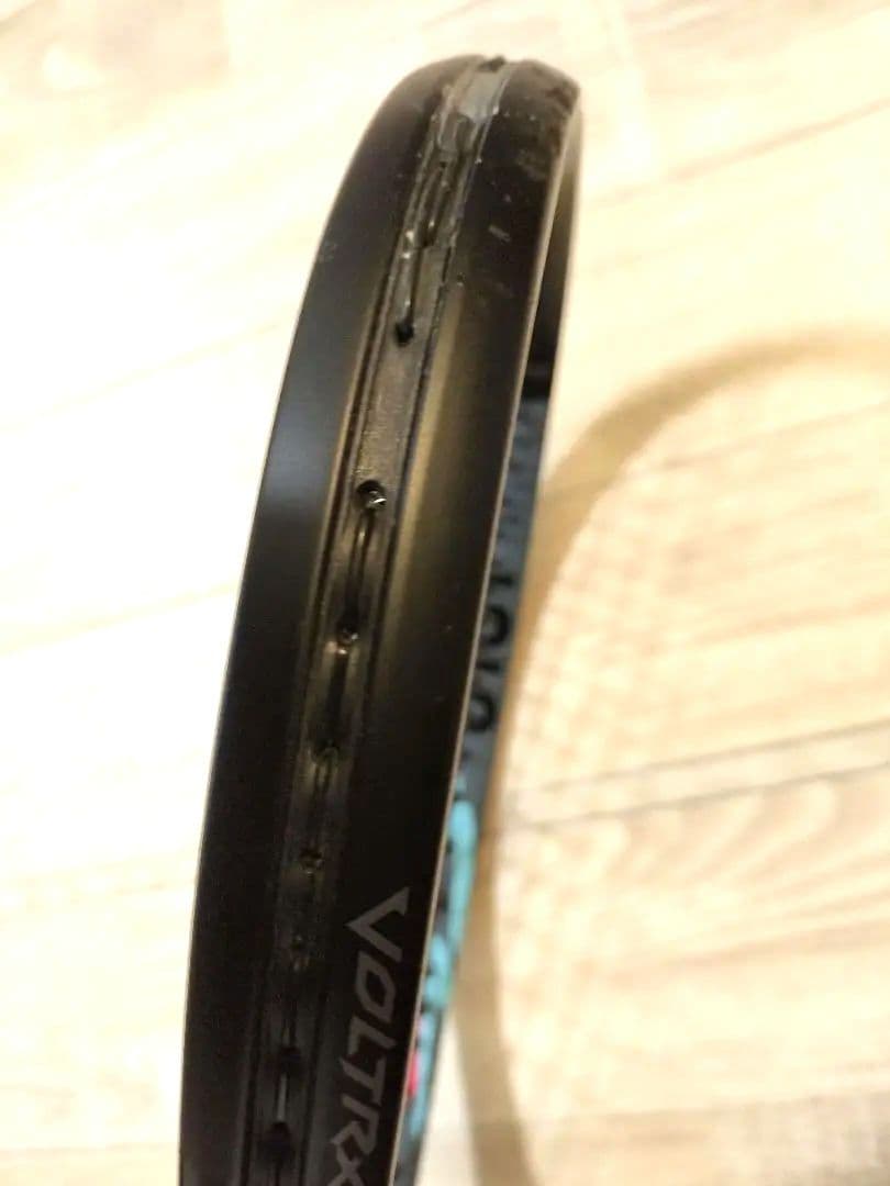 ヨネックス　VOLTRAGE 5S ボルトレイジ5S ソフトテニスラケット。