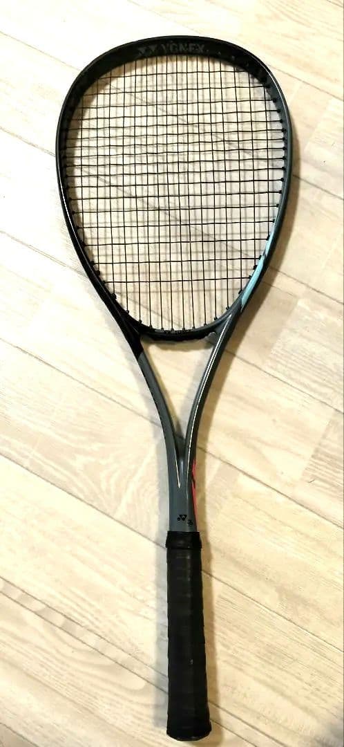 ヨネックス　VOLTRAGE 5S ボルトレイジ5S ソフトテニスラケット。
