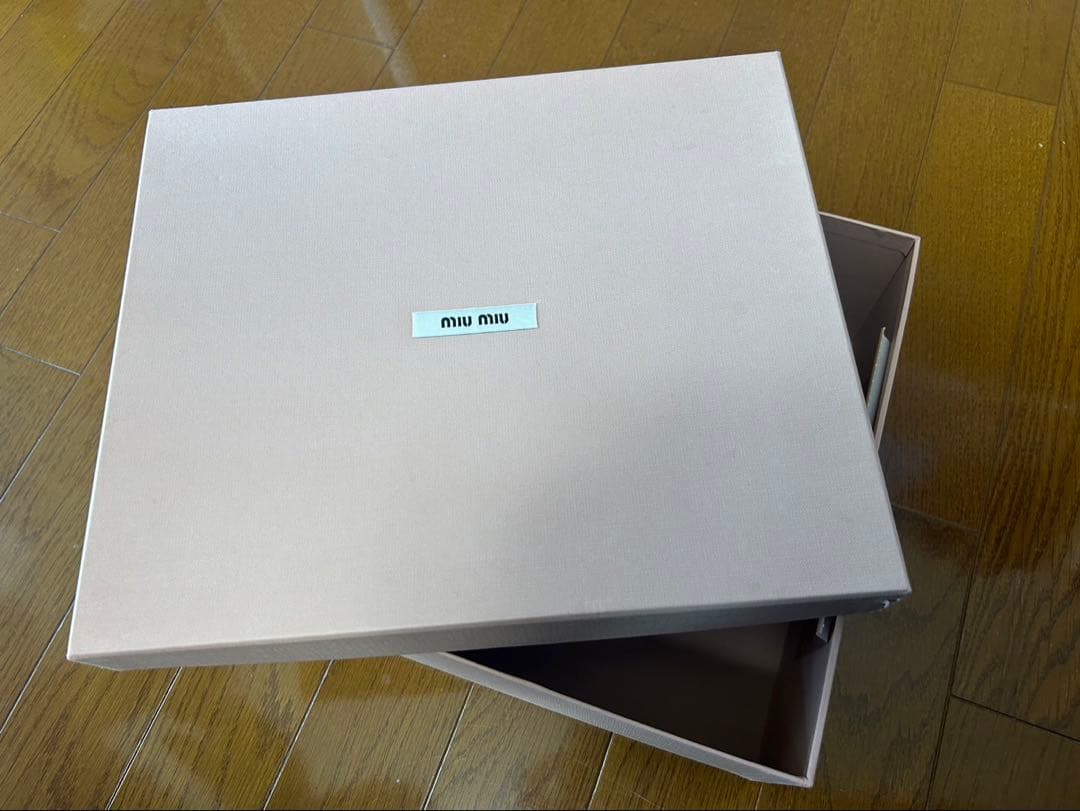 Miu Miu レッド スニーカー 36