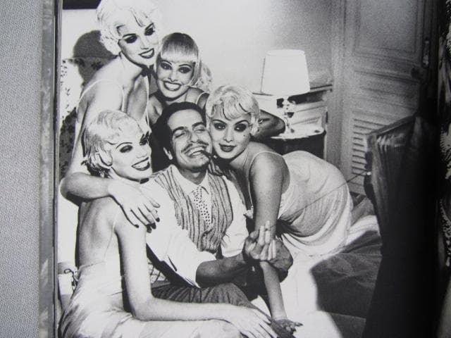 RU-4745　SNAPS ELLEN VON UNWERTH 初版 洋書