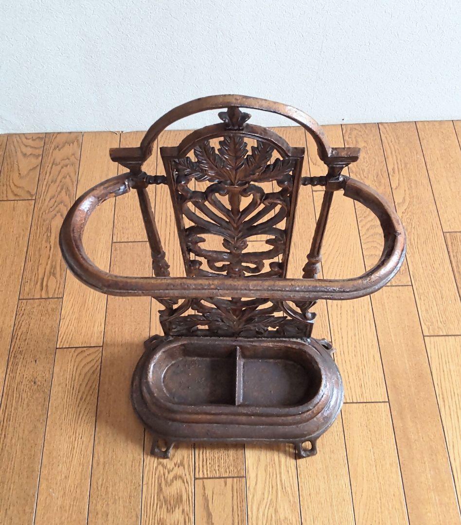 鋳鉄製 　傘立て 　アンティーク調