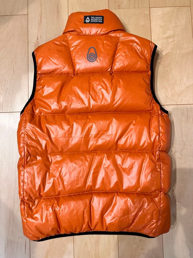 SAIL RACING ダウンベスト