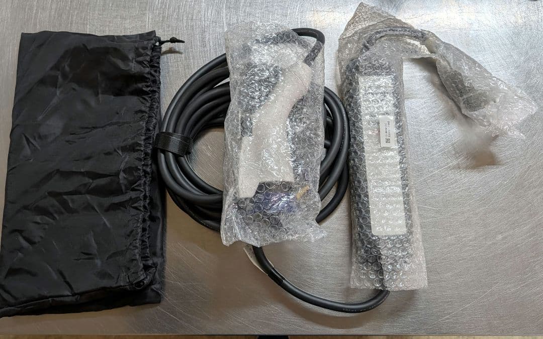 【新品未使用】 日産 リーフ ZE1 純正充電ケーブル 29690 6WX0A