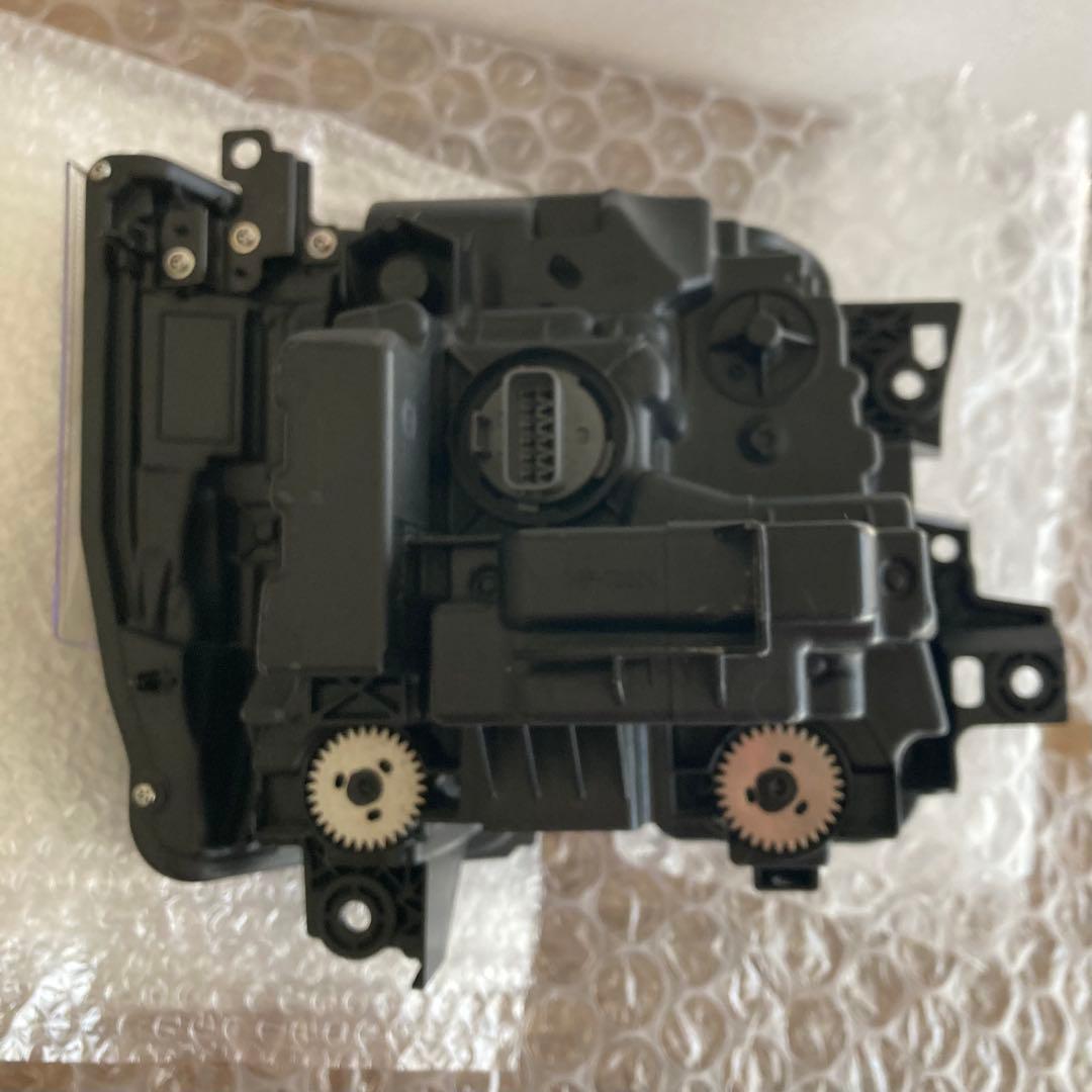 (中古品)いすゞエルフ純正ヘッドライト(左)　送料込み