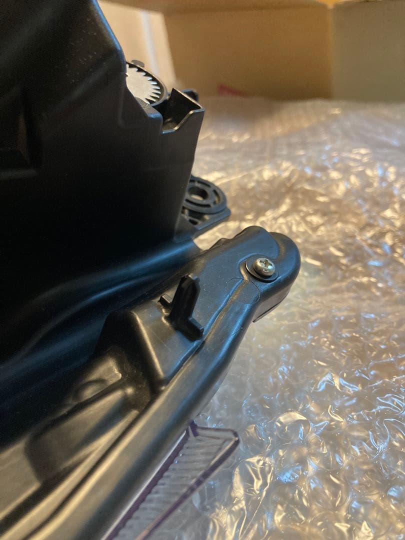 (中古品)いすゞエルフ純正ヘッドライト(左)　送料込み