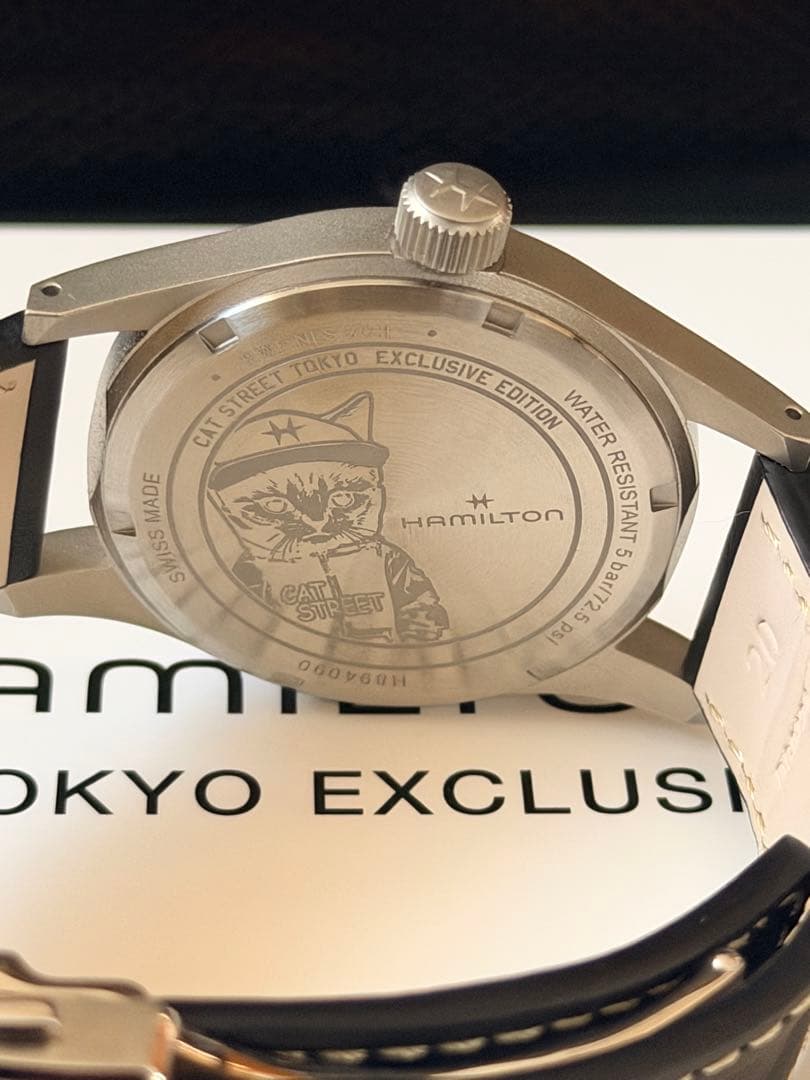 カーキ フィールド メカ 東京 キャットストリート エクスクルーシブエディション