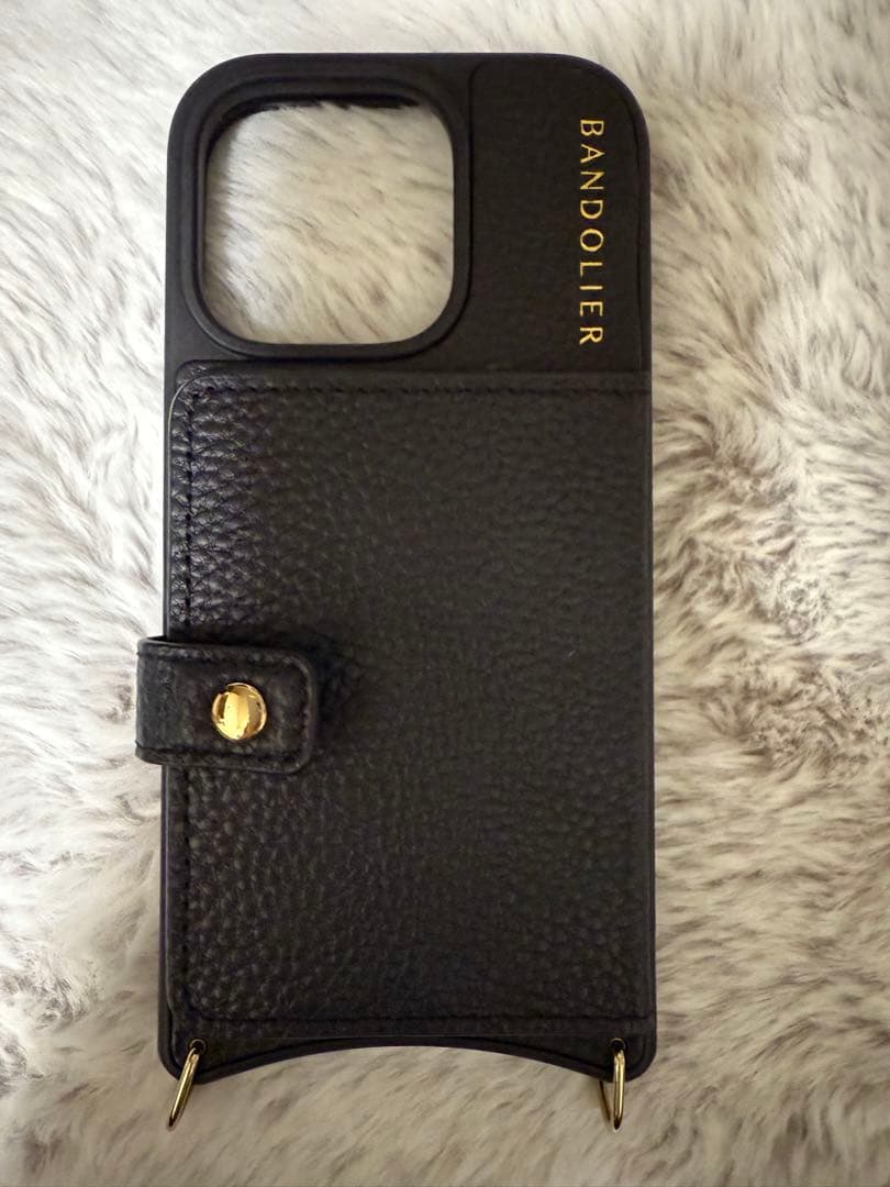 iPhoneアクセサリー BANDOLIER iPhone16Pro MILA MagSafe