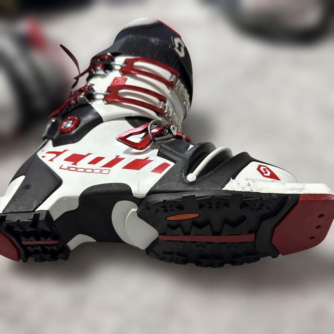 SKIテレマークブーツ　Scottブードゥ26.5センチ