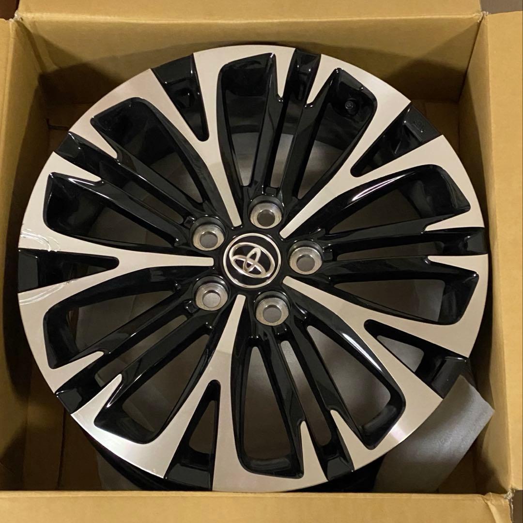 ヤリスクロス トヨタ 18インチ ホイール