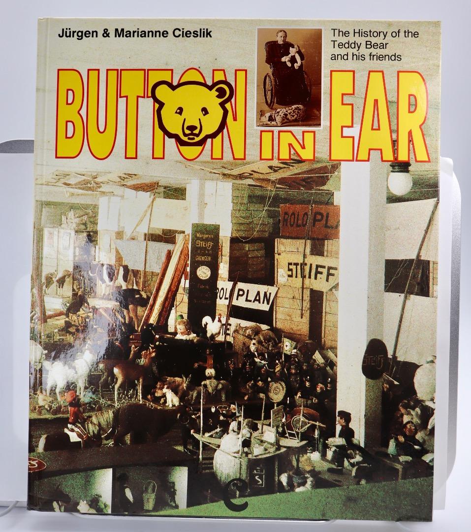 洋書 BUTTON IN EAR: The History of the Teddy
