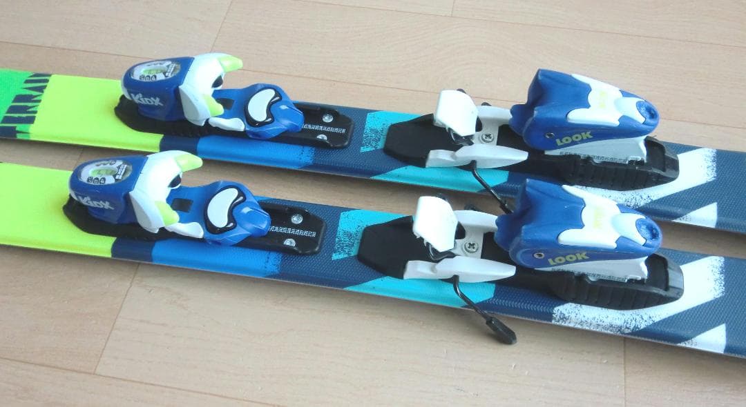 ■■11月限定■送料無料■ロシニョール■子供用スキー4点セット■128/23■■