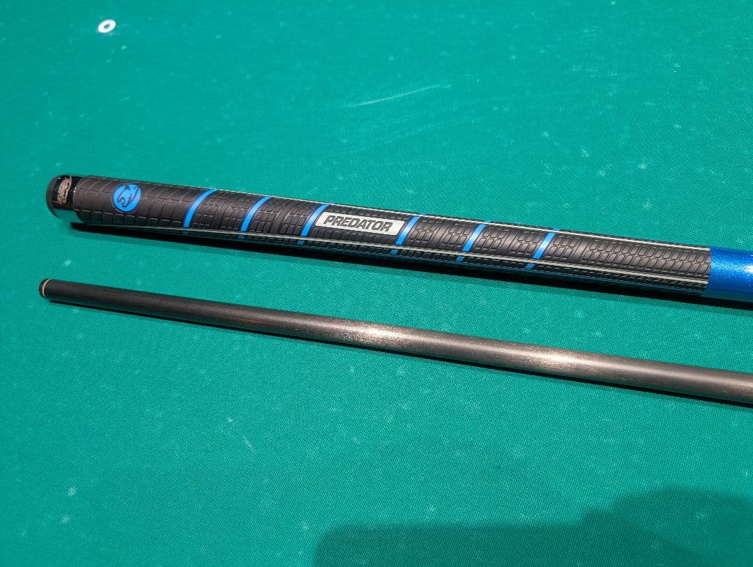 プレデターＢＫ ＲＵＳＨ 稀少品 数量限定のメタリックブルー(スポーツグリップ)