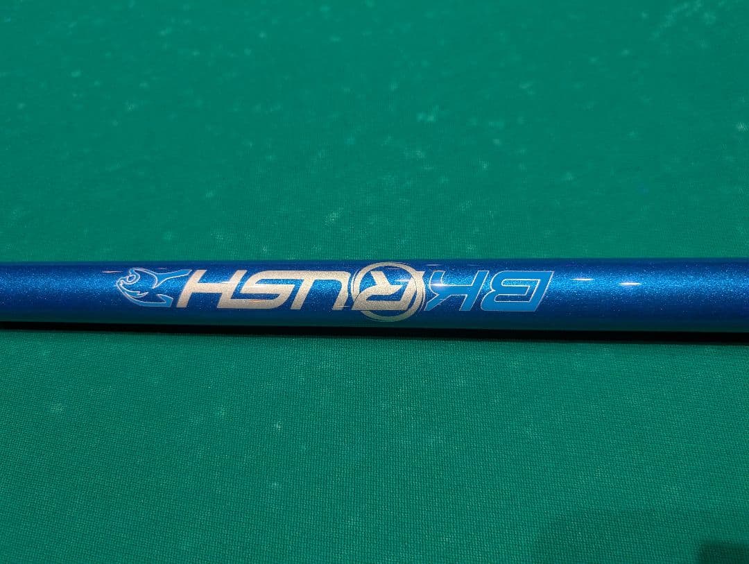 プレデターＢＫ ＲＵＳＨ 稀少品 数量限定のメタリックブルー(スポーツグリップ)