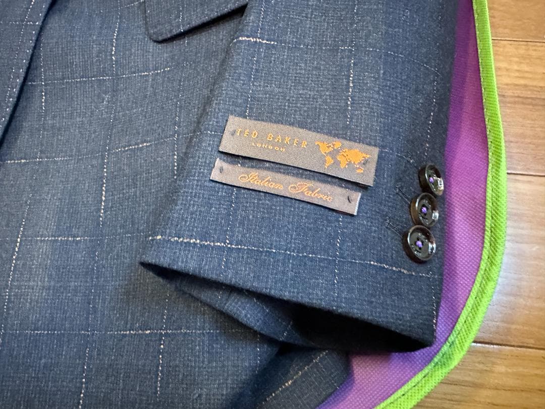 Ted Baker　テッドベイカー　男性スーツ　（イギリス発売）未使用