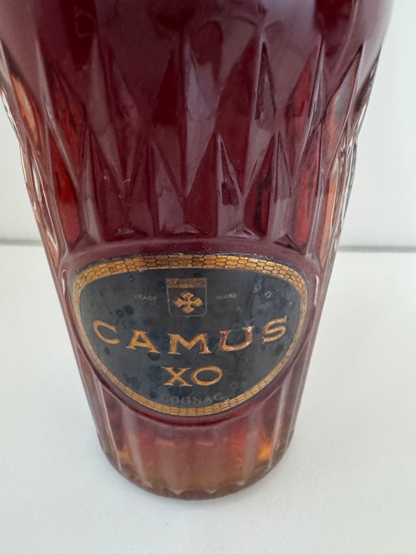 CAMUS XO コニャック （1000ml、古酒）箱付き