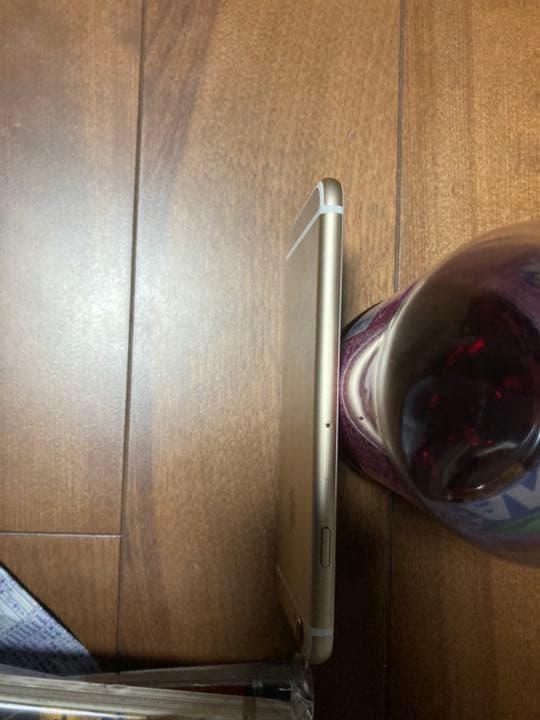 iPhone 6s シルバー　64GB SIMフリー