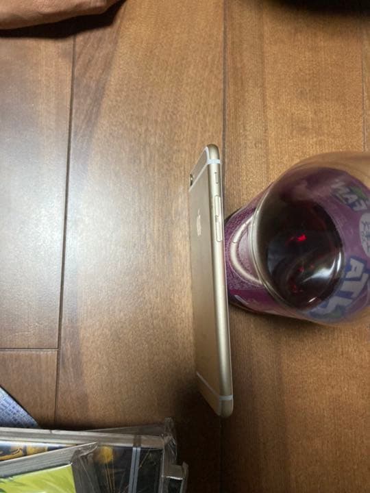 iPhone 6s シルバー　64GB SIMフリー