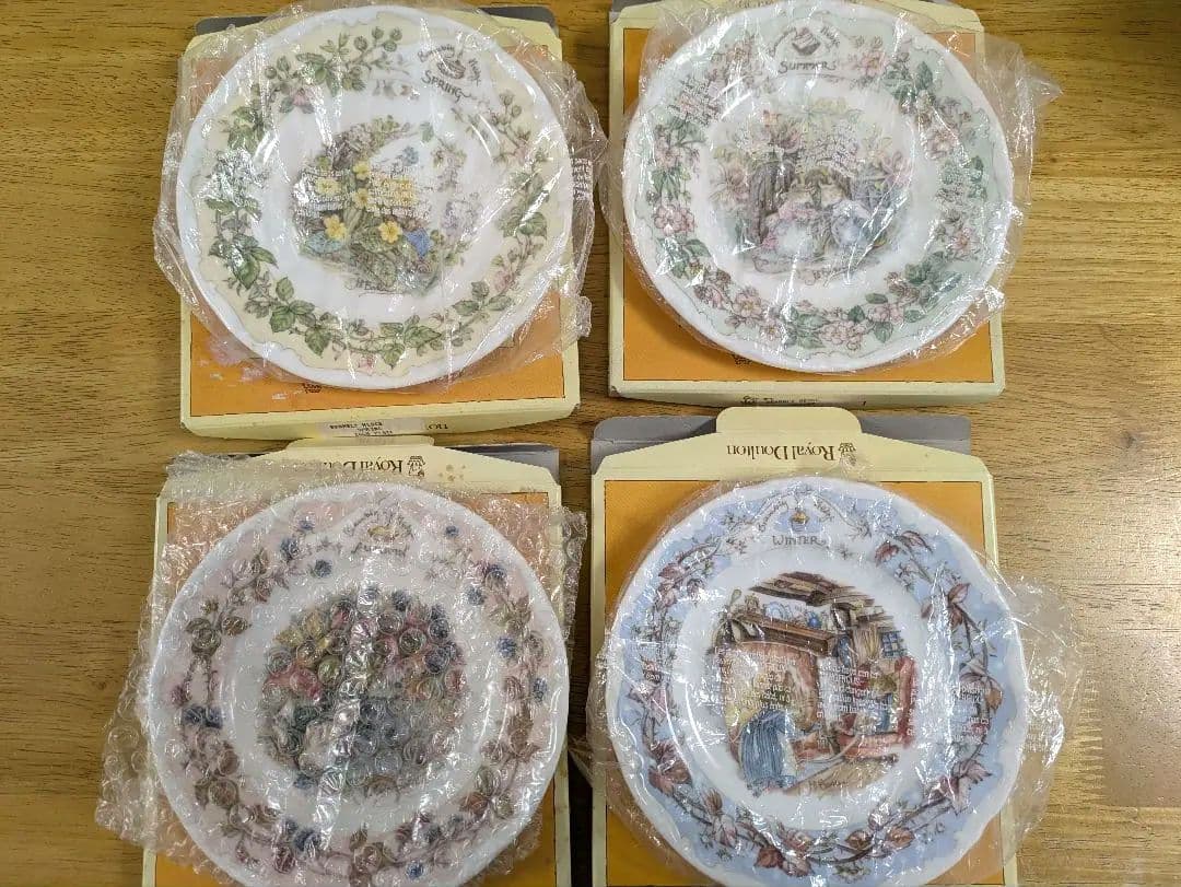 ☆Aqua　ロイヤルドルトン　ブランブリーヘッジ　春夏秋冬　プレート　4枚