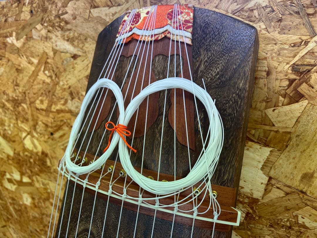 【 琴 / 和楽器 】 弦楽器 伝統琴 レトロ 13弦 お琴