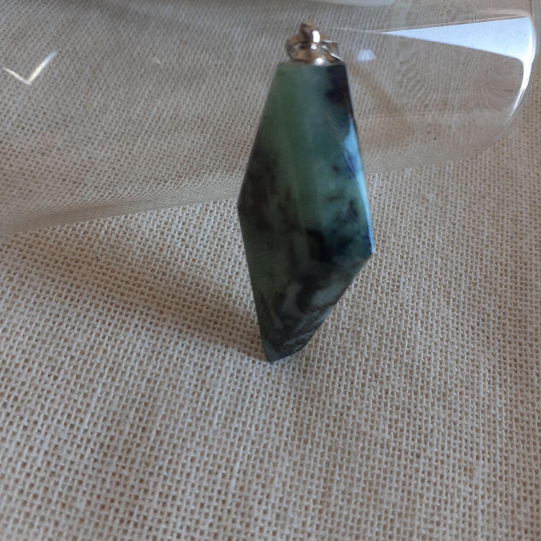 糸魚川黒翡翠ネックレストップ