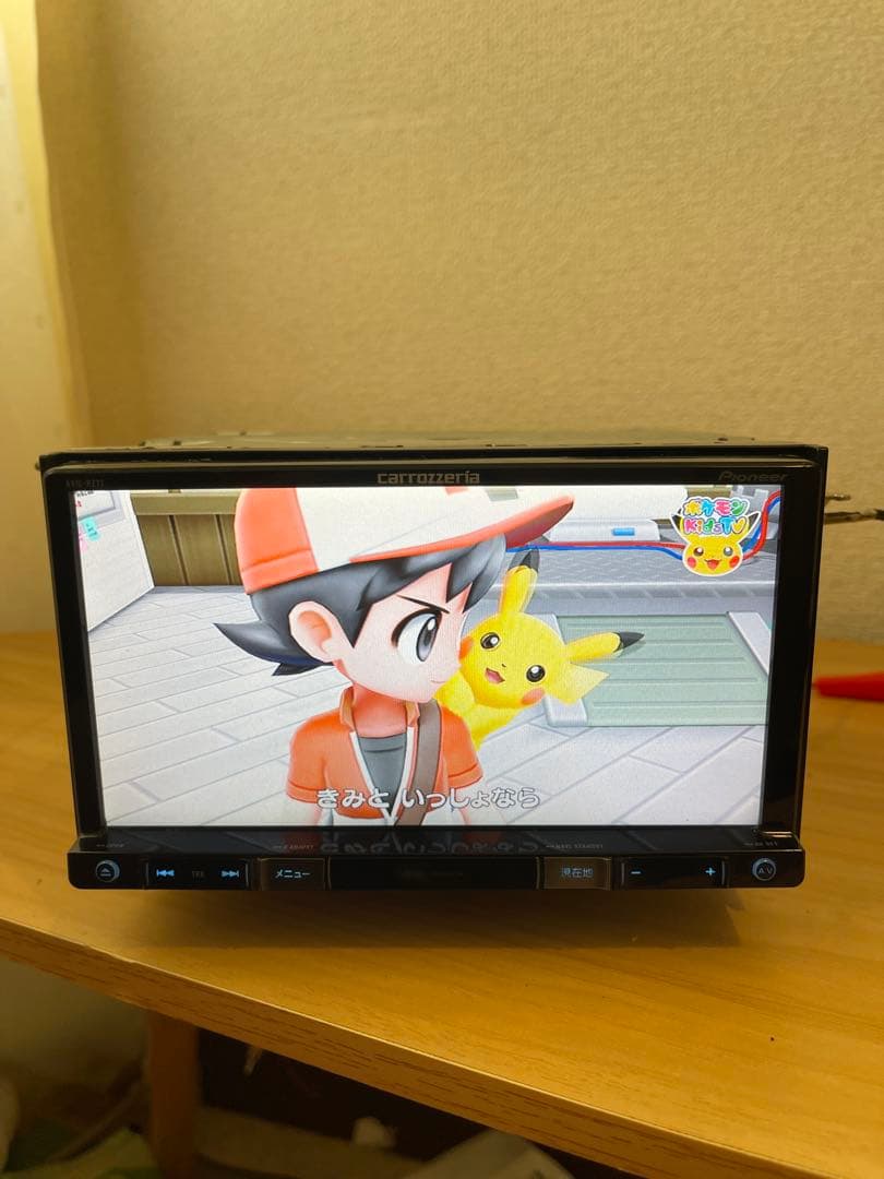 カーナビ AVIC-RZ77