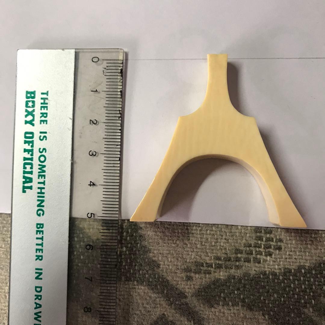 箏柱　箏の部品