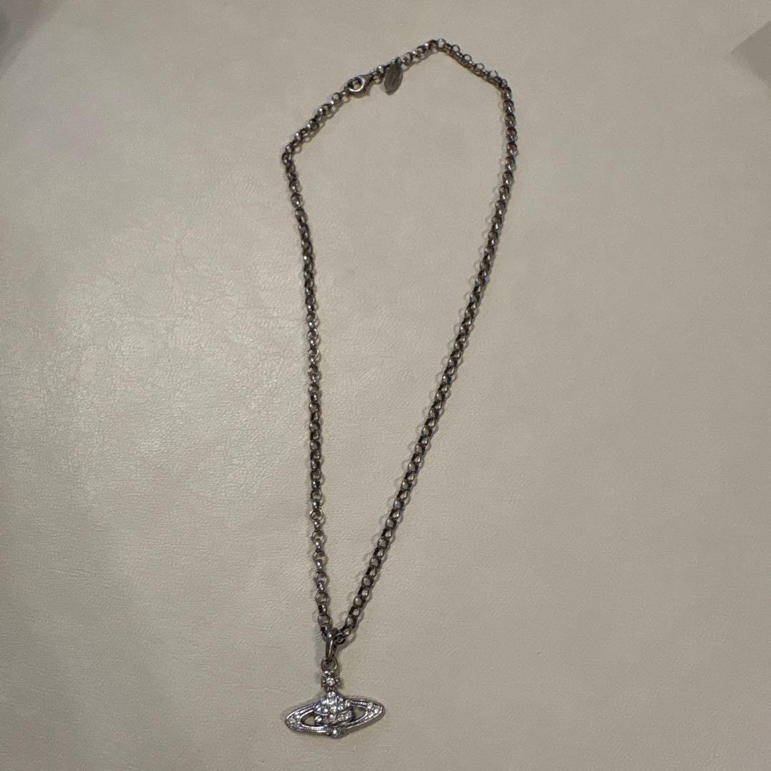 Vivienne Westwood 土星ネックレス