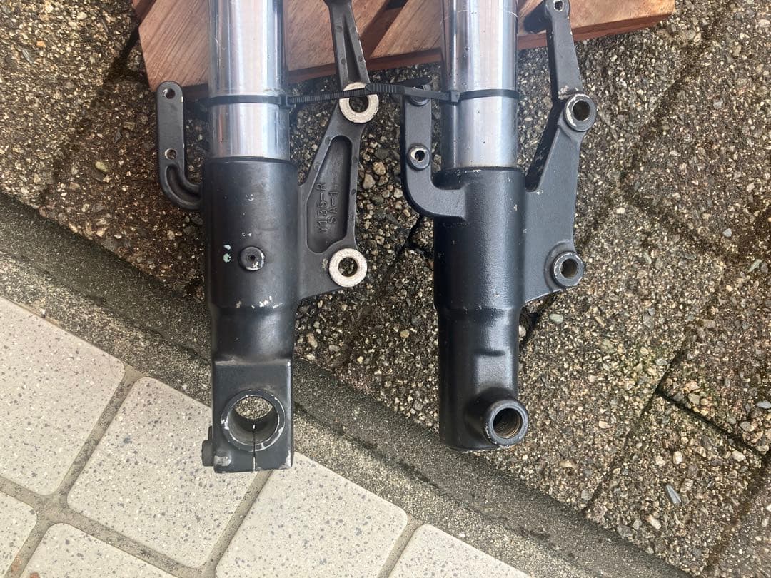 TZR250 3XV？　倒立フロントフォーク