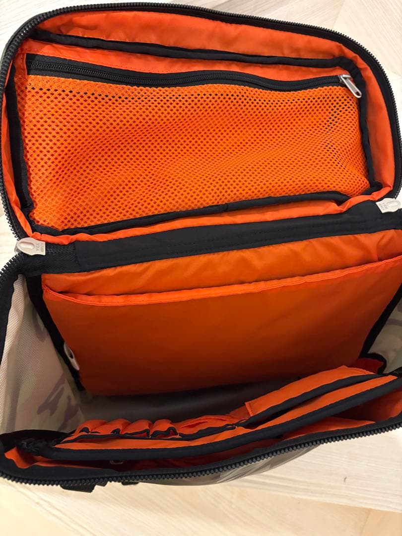 [新品未使用]THE NORTH FACE 迷彩 ヒューズボックス