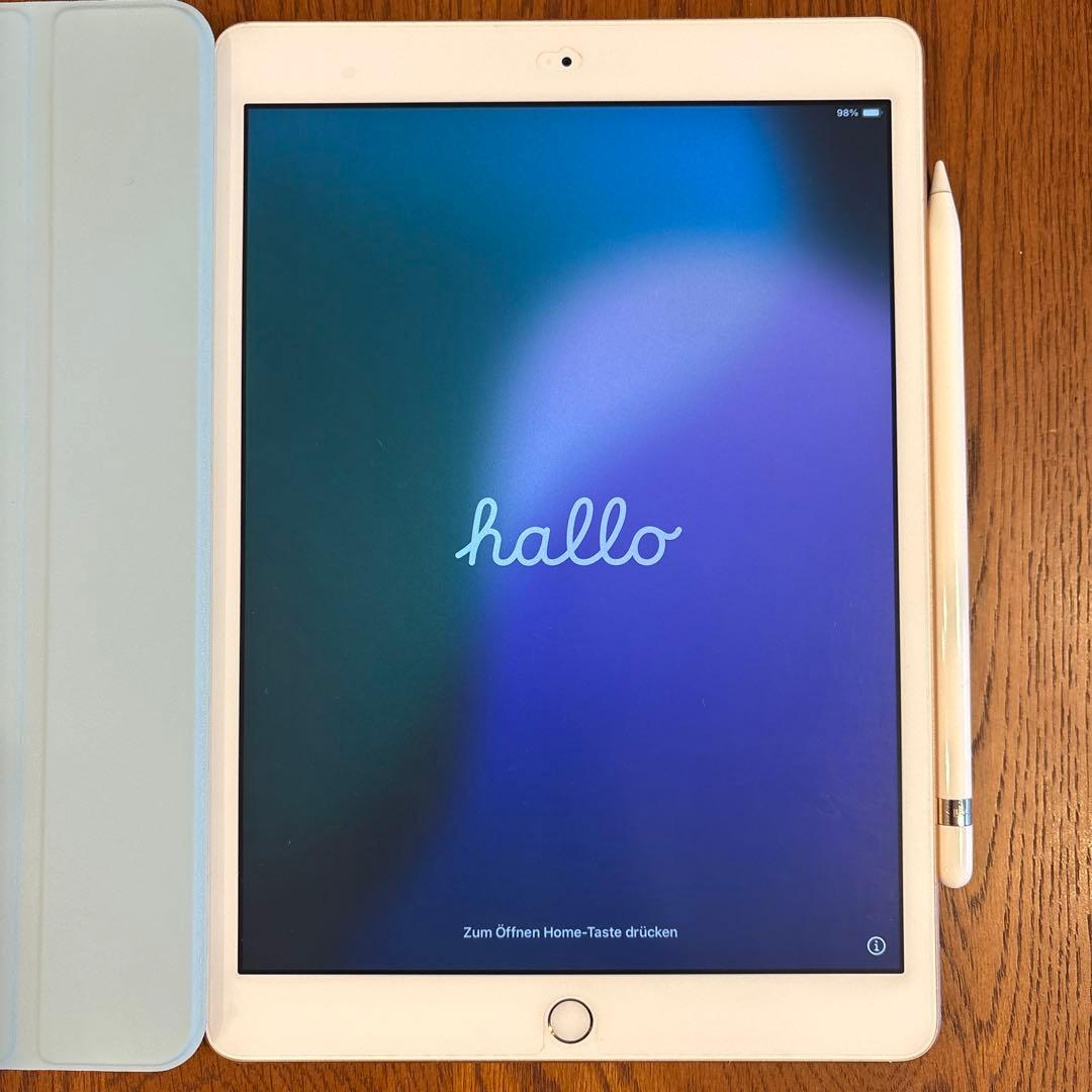 iPad第7世代 128GB Wi-Fi + Apple Pencil第1世代