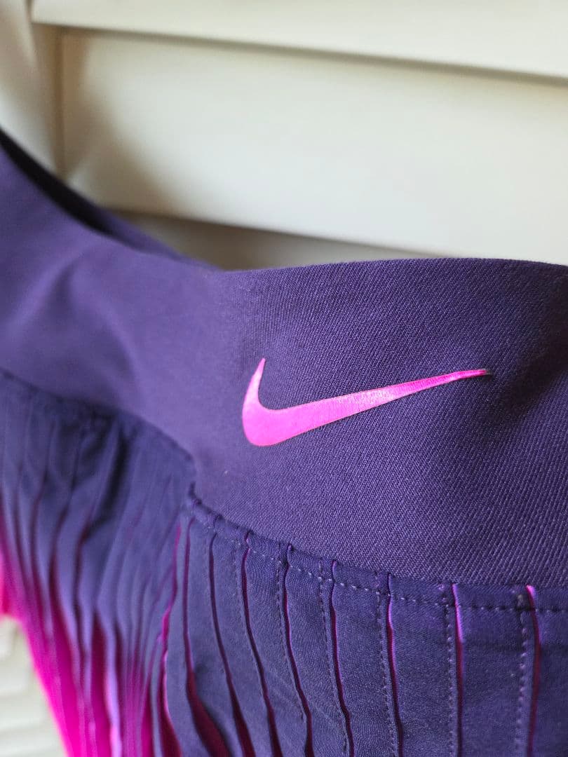 NIKE　ビクトリースコート(テニス　アドミラル　FILA　)