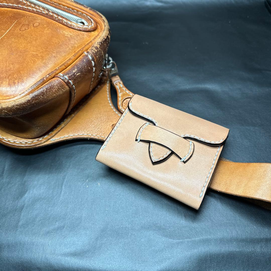 フル栃木レザー　バタフライウォレット　二つ折り　ケース　分離型