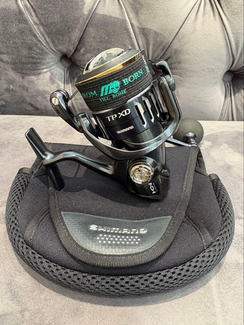 シマノ　ツインパワーXD4000XG 極美品