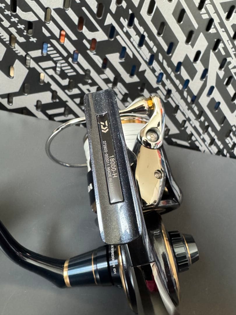 ダイワ　ソルティガ18000H　20000スプール　ライン付