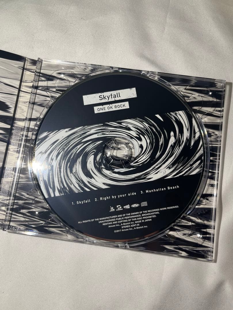 【極美品】one ok rock Skyfall 会場限定 シングル 正規品