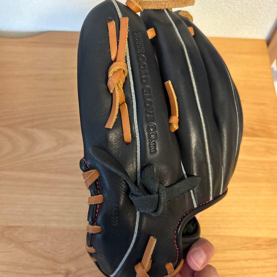 Rawlings Heart of the Hide 軟式グローブ