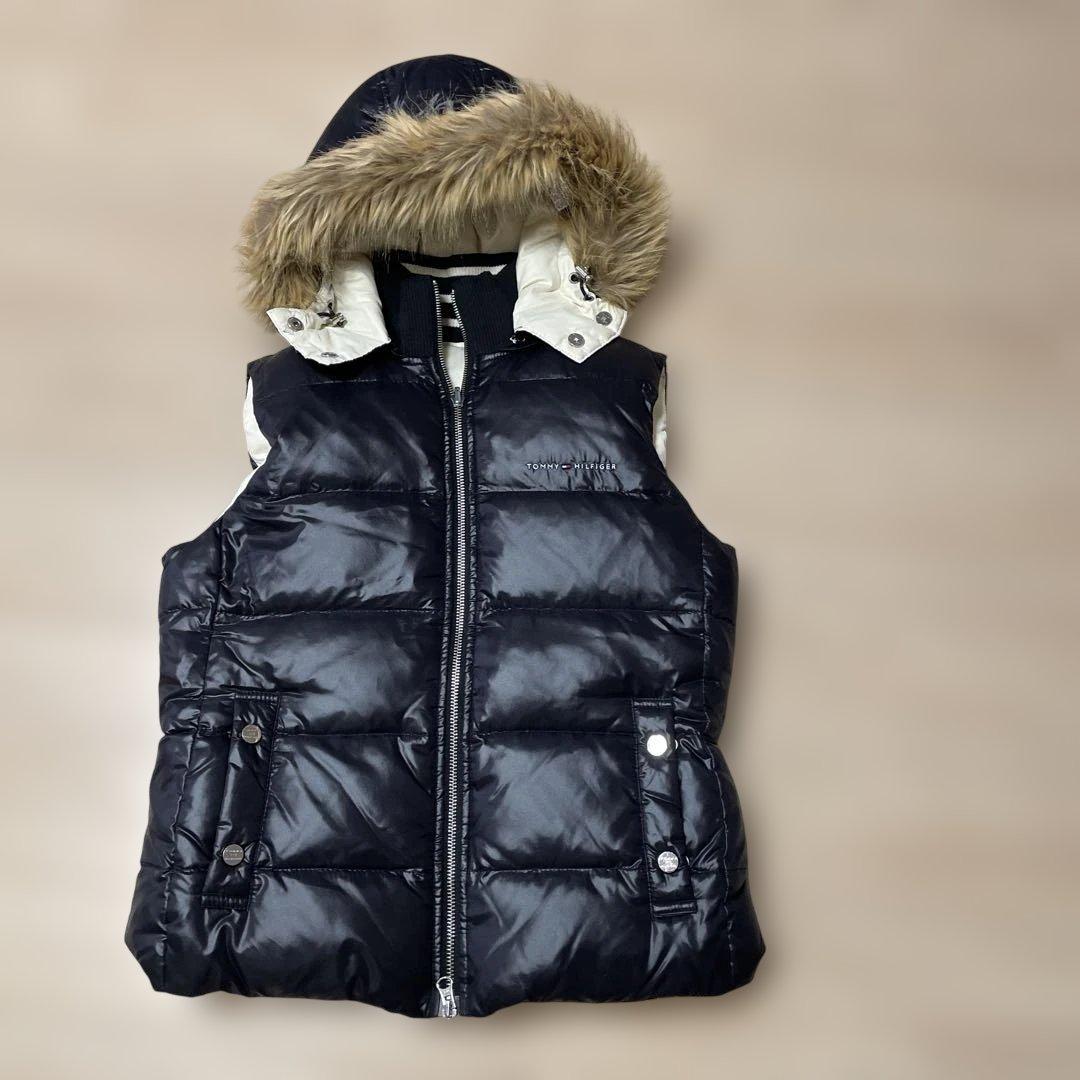   フード付きダウンベスト