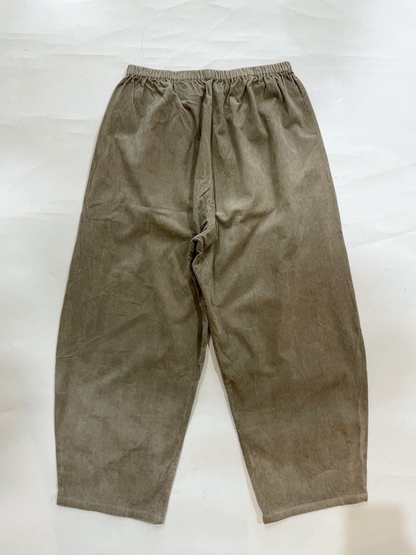 apuntob（アプントビー）| コーデュロイパンツ　グレー