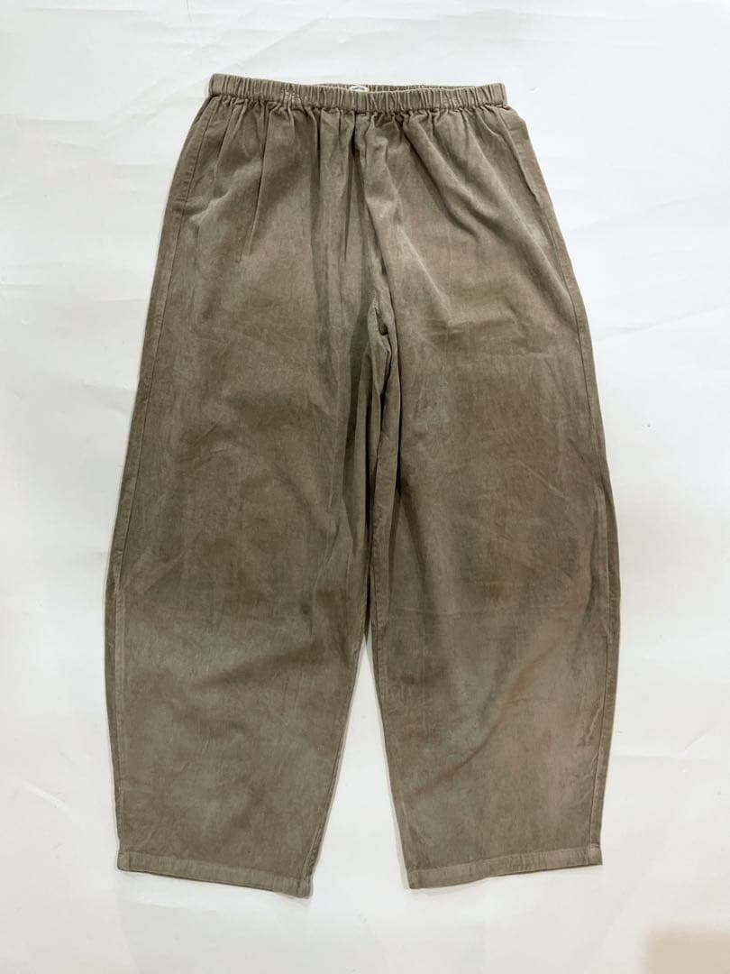 apuntob（アプントビー）| コーデュロイパンツ　グレー