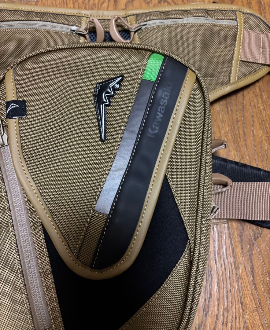 クシタニ　カワサキ　レッグバッグ