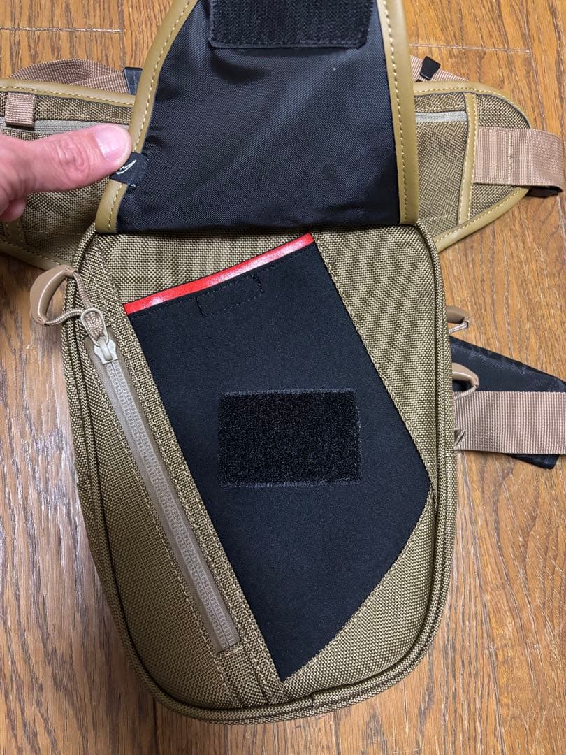 クシタニ　カワサキ　レッグバッグ