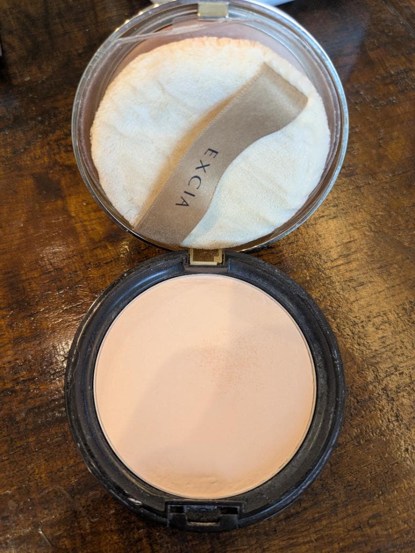 エクシア プレストパウダー ケース L