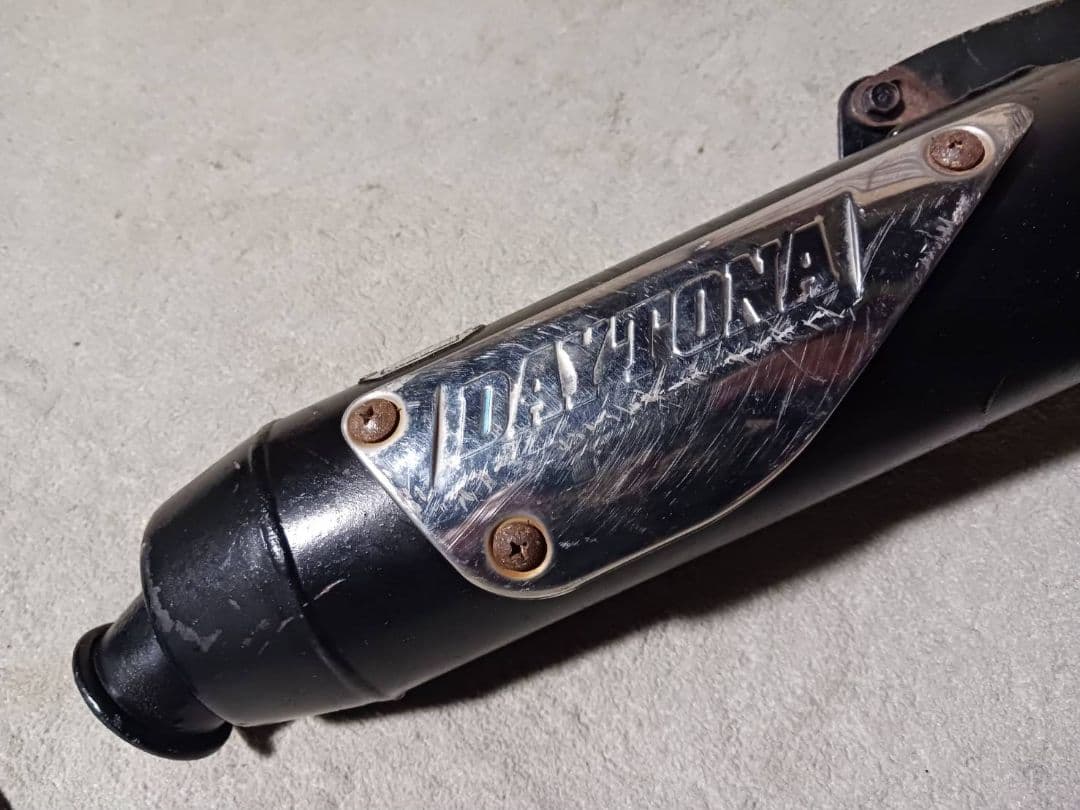 ⬜ ライブディオ ZX AF34 AF35 用 デイトナ マフラー ■