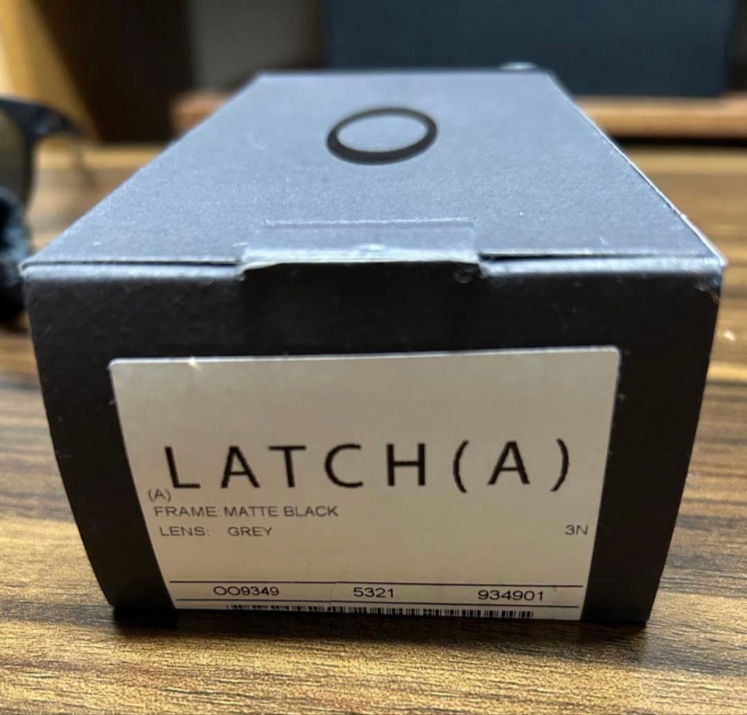 オークリーサングラス ラッチ