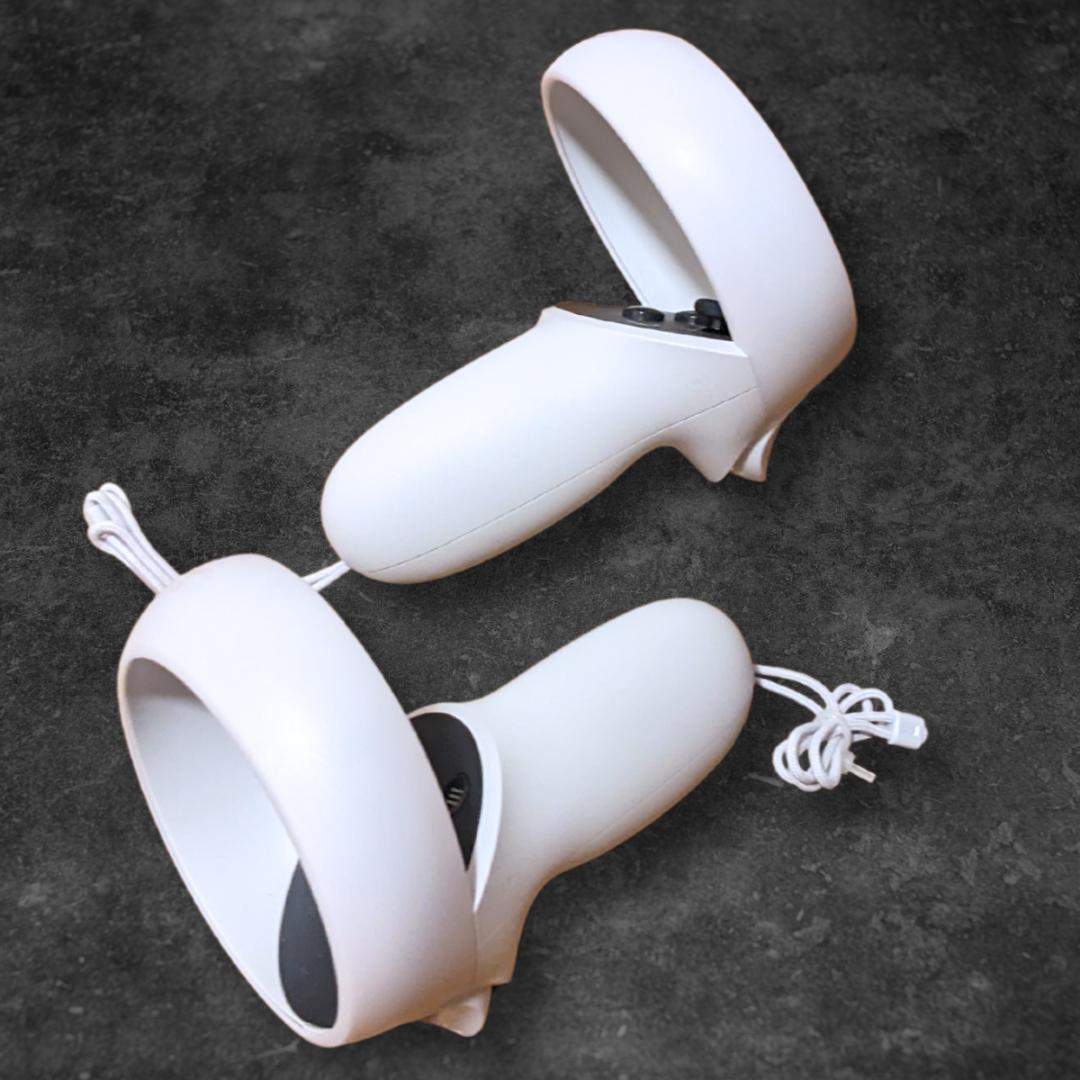 【極美品】 Quest 2（）左右コントローラーセット